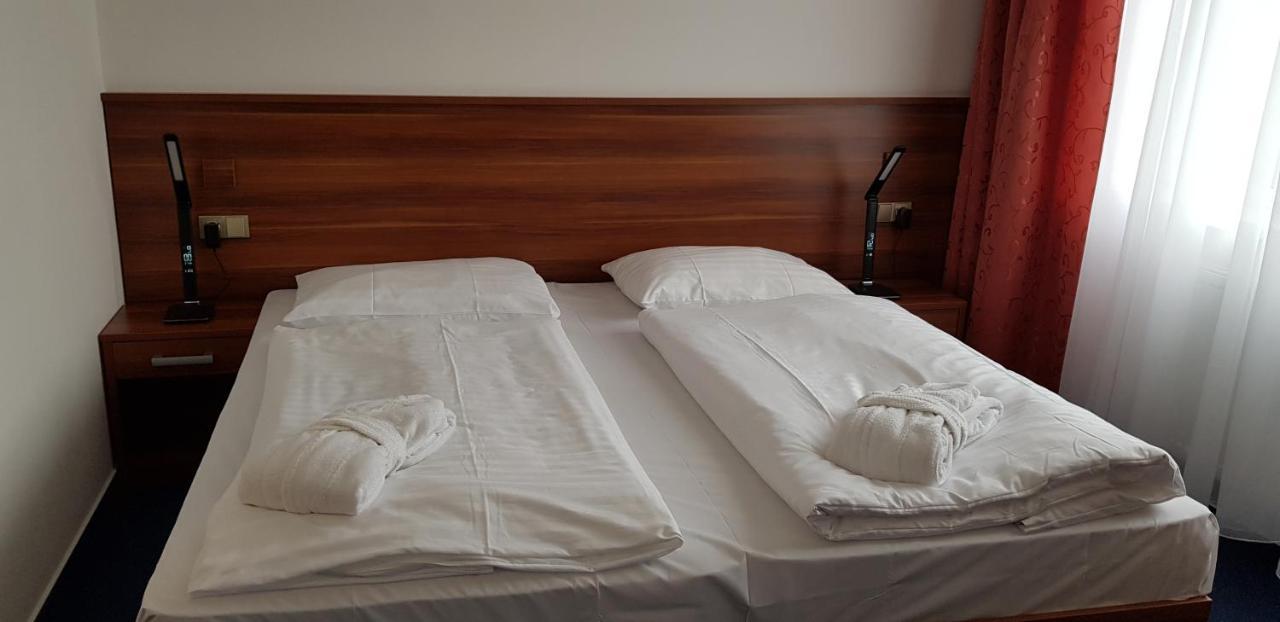 Wellness & Spa Lipno - Frymburk C410 Luaran gambar