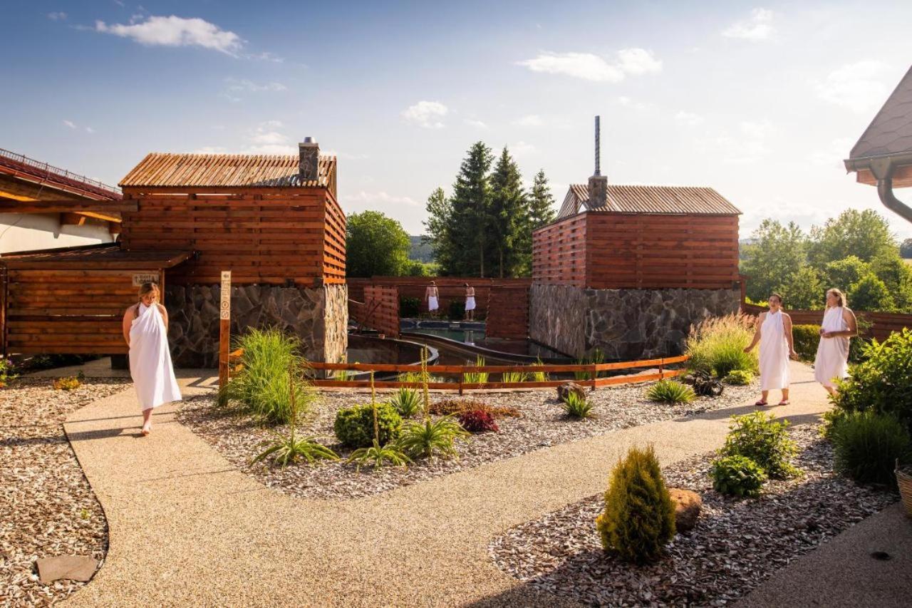 Wellness & Spa Lipno - Frymburk C410 Luaran gambar
